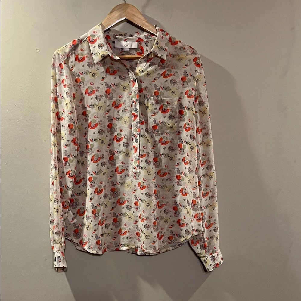 LOFT Women's Floral Blouse - Red and Cream